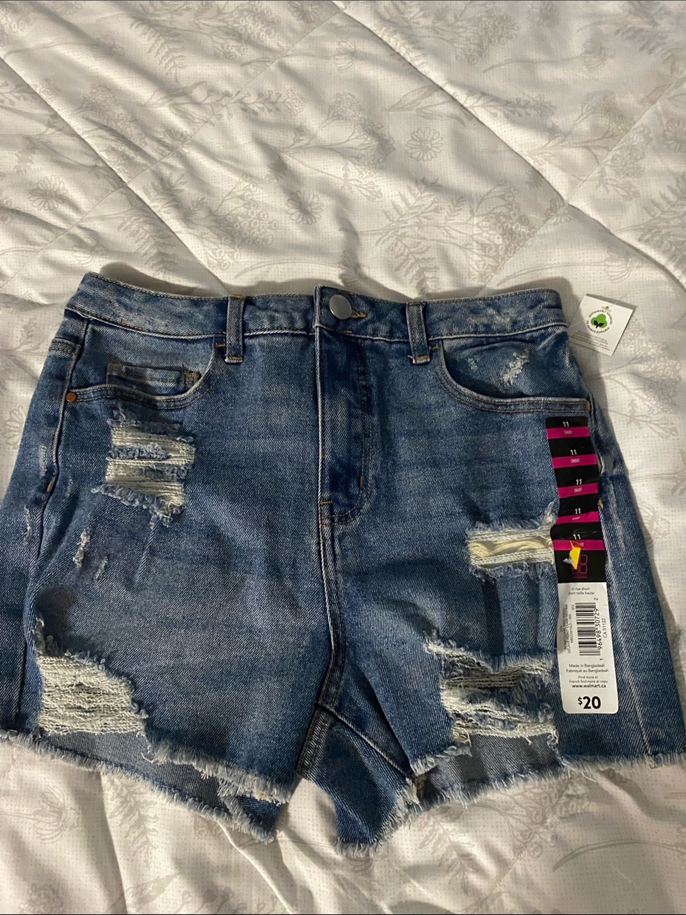 No boundaries Jean shorts